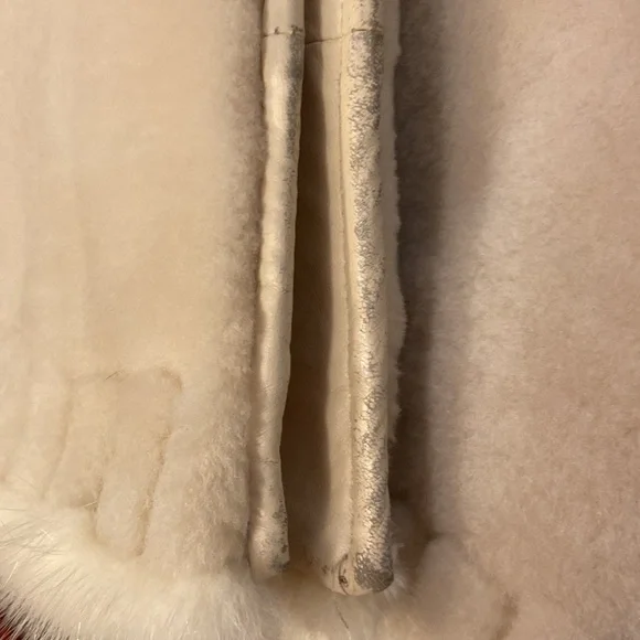 Lamb coat - Picture 13 of 13